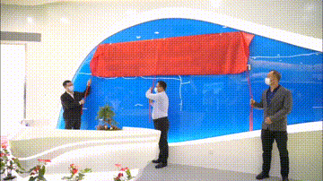 1650442299700205.gif